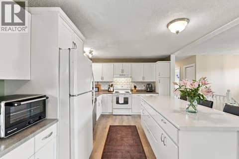 Photo 12 of 1029 Quesnel Road, Lower Mission, Kelowna