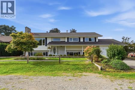 Photo 2 of 1029 Quesnel Road, Lower Mission, Kelowna