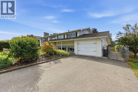 Photo 3 of 1029 Quesnel Road, Lower Mission, Kelowna