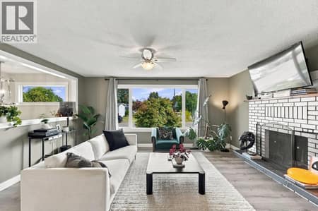 Photo 6 of 1029 Quesnel Road, Lower Mission, Kelowna