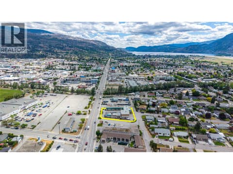 Photo 3 of 1505 Main Street, Main North, Penticton