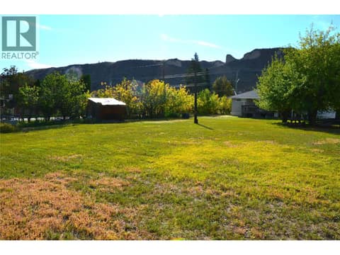 Photo 10 of 2022 Glenwood Drive, Valleyview, Kamloops