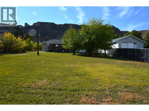 Photo 11 of 2022 Glenwood Drive, Valleyview, Kamloops