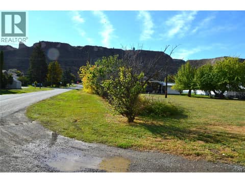 Photo 3 of 2022 Glenwood Drive, Valleyview, Kamloops
