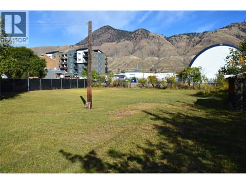 Photo 4 of 2022 Glenwood Drive, Valleyview, Kamloops