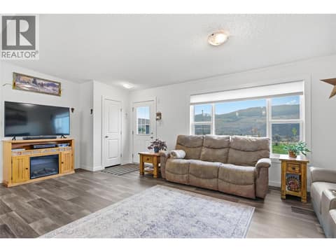 Living Room at 6288 ASHCROFT Road, Cherry Creek/Savona, Kamloops