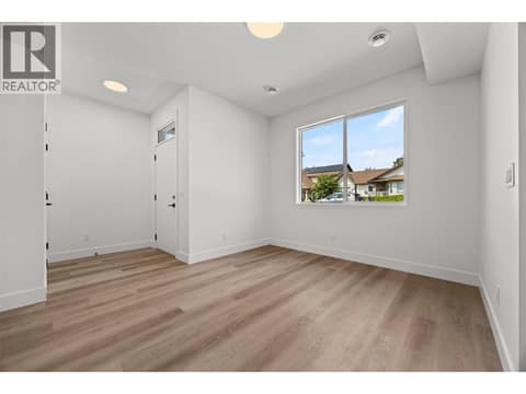 Photo 23 of 773 Kinnear Avenue Unit# 2, Kelowna South