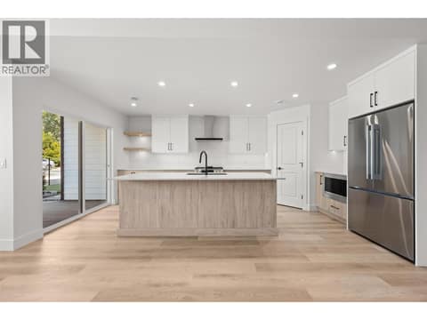 Photo 8 of 773 Kinnear Avenue Unit# 2, Kelowna South