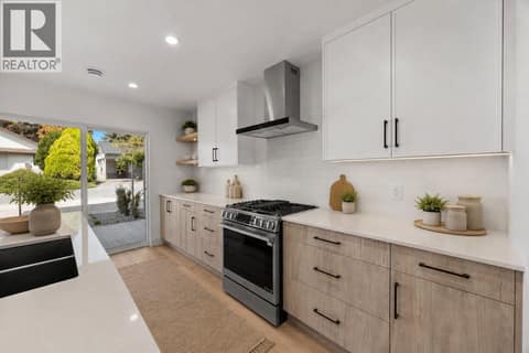 Virtually staged at 773 Kinnear Avenue Unit# 2, Kelowna South