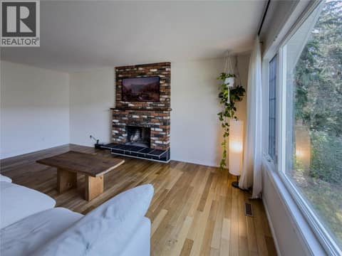 Photo 4 of 1595 MT DUFFERIN Avenue, Dufferin/Southgate, Kamloops