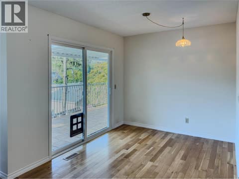 Photo 9 of 1595 MT DUFFERIN Avenue, Dufferin/Southgate, Kamloops