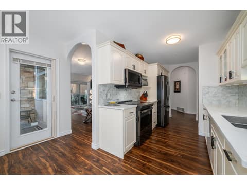 Photo 14 of 634 Lequime Road Unit# 206, Lower Mission, Kelowna