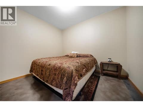 Non conforming bedroom no window at 6470 Mckinney Road, Oliver Rural