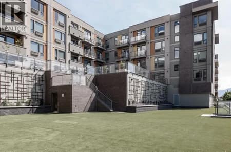 Exterior common area at 925 Leon Avenue Unit# 408, Kelowna North