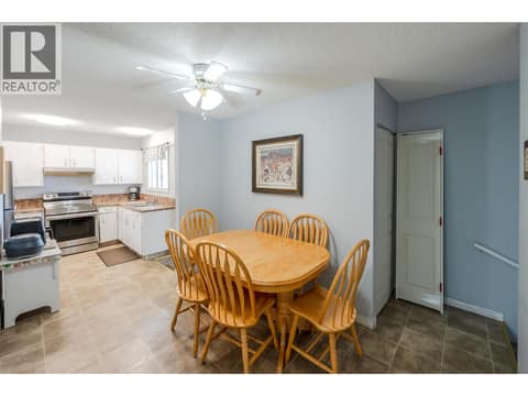 Photo 14 of 7503 HOWIS Crescent, Main Town, Summerland