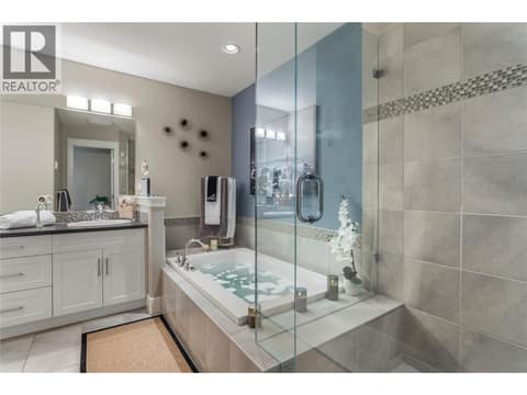 Double vanity sinks in ensuite. at 3359 Cougar Road Unit# 60, Westbank Centre, West Kelowna