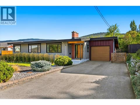 Photo 2 of 158 Grandview Street, Uplands/Redlands, Penticton
