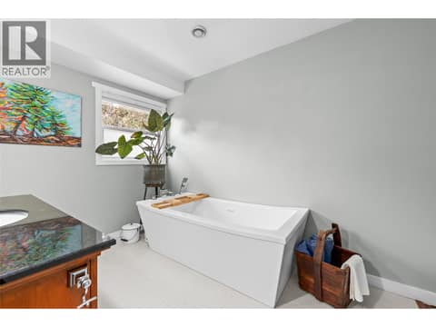 With soaker tub at 2350 Thacker Drive, Lakeview Heights, West Kelowna