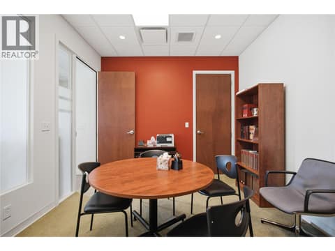 Photo 10 of 1370 Summit Drive Unit# B, Sahali, Kamloops