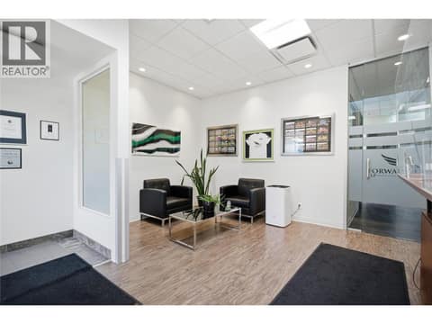 Photo 6 of 1370 Summit Drive Unit# B, Sahali, Kamloops