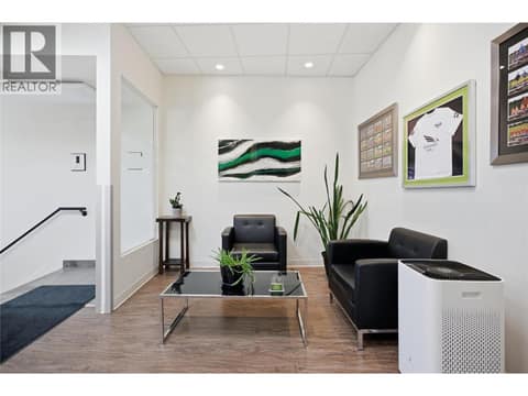 Photo 7 of 1370 Summit Drive Unit# B, Sahali, Kamloops