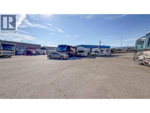 Photo 17 of 3837 97 Highway N, Rutland North, Kelowna