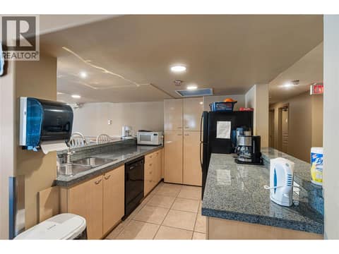 Photo 11 of 970 LORNE Street Unit# 405, South Kamloops
