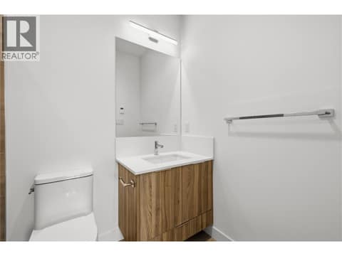 Photo 14 of 270 Riverside Drive Unit# 415, Main North, Penticton