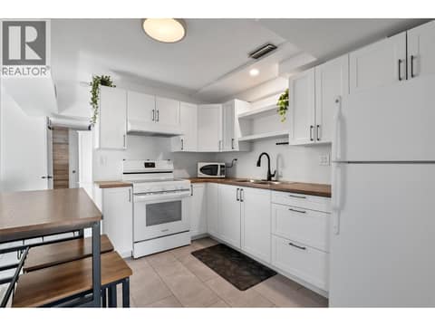 Photo 23 of 126 Bestwick Drive, Sahali, Kamloops