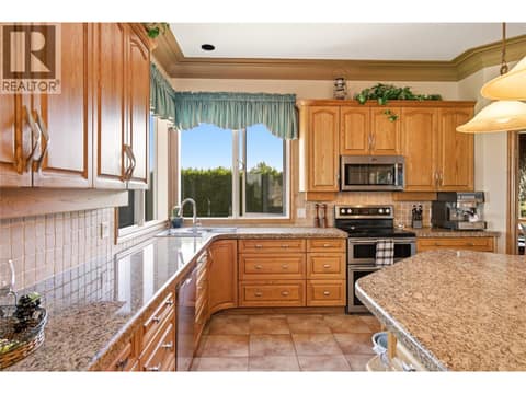 Photo 33 of 2550 Grantham Road, South East Kelowna