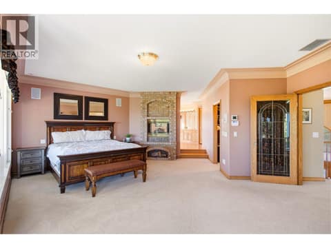 Primary Suite at 2550 Grantham Road, South East Kelowna