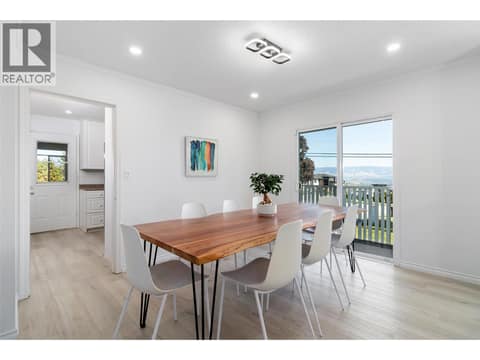 Photo 11 of 2618 Thacker Drive, Lakeview Heights, West Kelowna