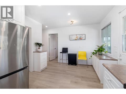 Photo 14 of 2618 Thacker Drive, Lakeview Heights, West Kelowna