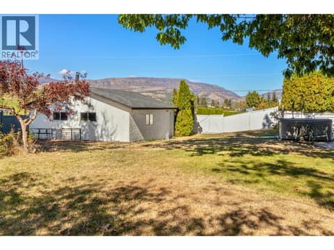 Detached Garage at 2618 Thacker Drive, Lakeview Heights, West Kelowna