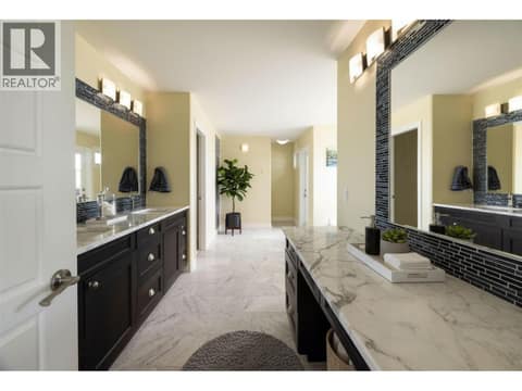 Photo 14 of 1010 Lamont Court, Upper Mission, Kelowna