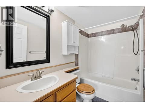 Photo 16 of 1750 ATKINSON Street Unit# 301, Main South, Penticton