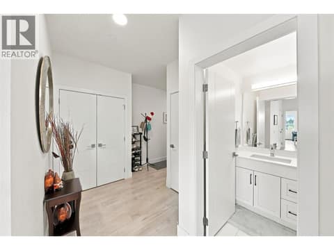 Photo 4 of 651 DUNES Drive Unit# 302, Westsyde, Kamloops