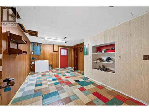 Photo 16 of 1020 Southill Street, Brocklehurst, Kamloops