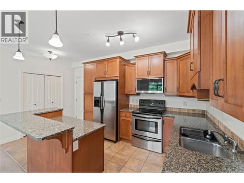 Photo 14 of 1390 HILLSIDE Drive Unit# 207, Dufferin/Southgate, Kamloops