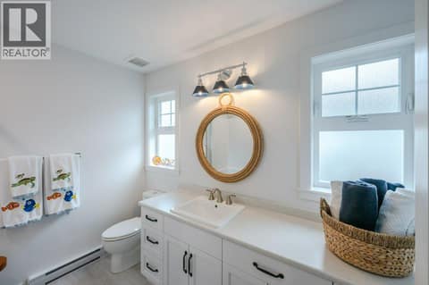 4-piece main bath upper level at 2450 Radio Tower Road Unit# 58, Oliver Rural