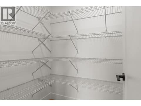 SIMILAR TO at 2467 Bradley Drive Unit# 101, Armstrong/ Spall.