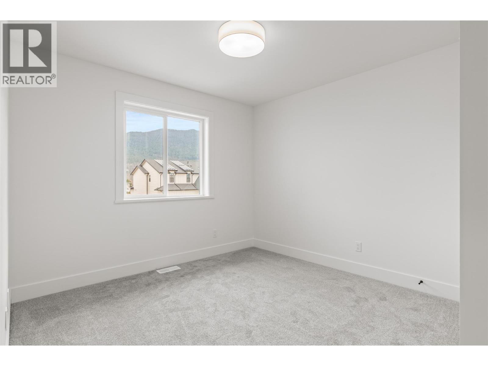 SIMILAR TO at 2467 Bradley Drive Unit# 101, Armstrong/ Spall.