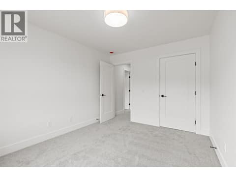 SIMILAR TO at 2467 Bradley Drive Unit# 101, Armstrong/ Spall.