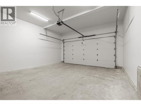 SIMILAR TO at 2467 Bradley Drive Unit# 101, Armstrong/ Spall.