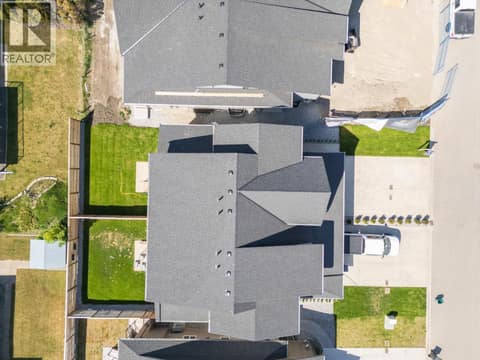 SIMILAR TO at 2467 Bradley Drive Unit# 101, Armstrong/ Spall.