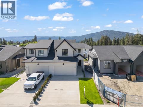 SIMILAR TO at 2467 Bradley Drive Unit# 101, Armstrong/ Spall.