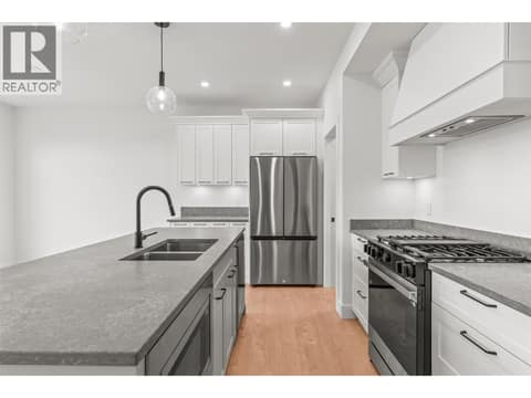 SIMILAR TO at 2467 Bradley Drive Unit# 101, Armstrong/ Spall.