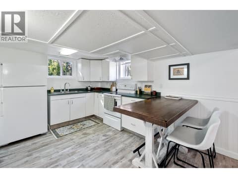Photo 22 of 2202 42 Avenue, Harwood, Vernon
