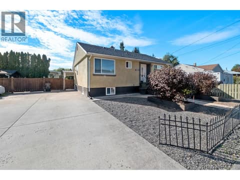 Photo 35 of 2202 42 Avenue, Harwood, Vernon