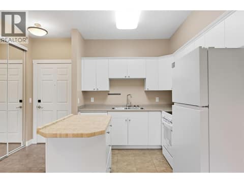 Brand new kitchen appliances! at 1125 Bernard Avenue Unit# 302, Kelowna North